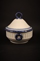 Royal Copenhagen Blue Fan small round terrine with lid.H: 14,5cm. Dia.:14,5cm.RC# 1212/11506.