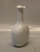 Royal Copenhagen 4449 RC Flask 24 cm Vase Blanc de Chine Flowers and RC Logo in relief