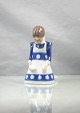 B&G figur 2526Pige forklæde10,5 cm