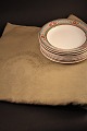 Smuk gammel Fransk damask vævet linned dug i fin okker farve.252x135cm.