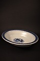 Royal Copenhagen - Aluminia Tranquebar / Trankebar oval fajance salat / kartoffel skål. H:5,5cm. L&B:28,5x21,5cm.RC# 11/1411.