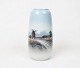 Vase med motiv af mølle, nr.: 130-2 B 93, af Lyngby Porcelæn.