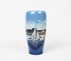 Vase med skibsmotiv, nr.: 4468, af Royal Copenhagen.5000m2 udstilling.