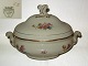 KPM Rosenborg, Large Soup Tureen.Measures 39 cm. Height 26 cm.