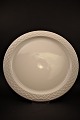 Bing & Grøndahl Hvid Cordial / Palet , dæktallerken. Dia.:29,3cm.Designet af Jens Harald Quistgaard.