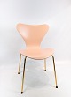 Syver stol, model 3107, designet af Arne Jacobsen og fremstillet hos Fritz Hansen i 2015 i anledning af stolen 60 års jubilæum.5000m2 udstilling.