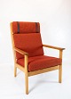 Høj Lænestol - Egetræ - Rødt Uldstof - Hans J. Wegner - Getama - 1960