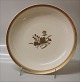 9482-947 Cake dish, round 27 cm Golden Clover # 947 (Cream) Royal Copenhagen (Old Liselund)