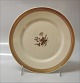 9589-947 Plate 22 cm Golden Clover # 947 (Cream) Royal Copenhagen (Old Liselund)
