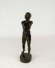 Bronzefigur i flot antik stand fra 1930erne. 5000m2 udstilling.