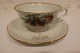 Porcelænskop / Julekop fra 1938Både kop og tallerken er med gulddekoration på kanter samt med teksten "Julen 1938"Stemplet i bund med Thomas og BavariaKoppens øverste diameter er ca. 10cm
