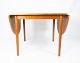 Spisebord i teak designet af Arne Vodder fra 1960erne.5000m2 udstilling.