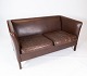 To pers. Sofa -Mørke brunt læder - Dansk design - fremstillet af Stouby Møbelfabrik - 1960 