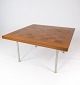 Sofabord i teak med ternet mønster designet af Poul Cadovius og fremstillet af France & Søn fra 1960erne. 