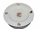 Royal CopenhagenDyb suppetallerken med flerfarvede blomster fra ca. 1840-1860