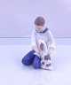 B&G figur 2334Dreng med hund12,5 cm