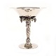 Georg Jensen drueopsats i sterlingsølv fra perioden 1925-30. #263. H: 18,7cm. V: 538gr