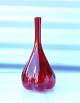 Rød vaseLøgformet glasvase