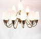 Lampe med arme i messing og glas af dansk design fra 1950erne.