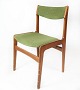 Sæt af fire spisestuestole I teak og grøn polstring designet af Erik Buck fra 1960erne. Fremstillet hos O.D møbler. Fremstillet hos O.D møbler