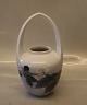 Kongelig Dansk 0288-29 kgl. Art Nouveau Vase med hank  19 cm maler #161 Dekoreret med brombær