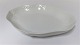 Royal Copenhagen. Hvid halvblonde. Asiet. Model 353. Længde 22 cm. (3 sortering).