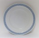Royal Copenhagen. Vifte blå. Stor flad tallerken / dækketallerken. Diameter 31 cm. Model 631. (3 sortering). Der er 8 styk på lager. Prisen er per styk.