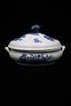 Royal Copenhagen Blue Flower Braided oval lid dish. RC#10/8054.L:25cm. 1.sorting. from before 1923.