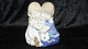 Figure with two girls huggingDeck No. 25 GOAHeight 17.5 cm