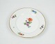 Royal Copenhagen kongelig kage / side tallerken dekoreret med håndmalet blomster nr. 9055.
