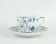 Royal Copenhagen, musselmalet riflet kaffekop, nr. 79
