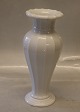 Kgl (740 - 8626) Klassisk Hetsch Vase 21 cm Blanc de Chine Kongelig Dansk 