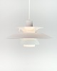 PH 5 mini Pendel Monokrom Hvid designet af Poul Henningsen og produceret af Louis Poulsen. 5000m2 udstilling.