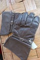 Gloves made of leather for the riding on the motor cycle