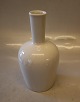 Kongelig Dansk 3599 Kgl. hvid Vase 16.5 cm med harleki relief HHH Hans Henrik Hansen Blanc de Chine