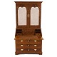 Mid 18th century George II walnut bureau with mirror doors. England circa 1750. H: 229cm. W: 121cm. D: 96cm