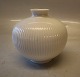 Kongelig Dansk 4343 Kgl. Riflet Vase 11 x 11 cm Hans Henrik Hansen HHH
