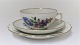 Royal Copenhagen. Let Saksisk blomst. Tekop med kagetallerken. Tekop model 493/1551. Kagetallerken 493/1625. Der er 8 sæt på lager. Prisen er per sæt