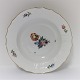 Royal Copenhagen. Let saksisk blomst. Dyb suppetallerken. Model 493/1615. Diameter 23,5 cm. (1 sortering). Der er 5 styk på lager. Prisen er pr styk