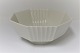 Royal Copenhagen. Blanc de Chine skål. Model 3419. Højde 7,5 cm. Bredde 17,5 cm (1 sortering)