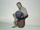 Stor Bing & Grøndahl Figur af Mand med HarmonikaDek. Nr. 1661
