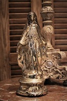 item no: Stor Madonna nr.1