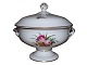 Royal CopenhagenStor suppeterrin med blomsterbuketter fra ca. 1820-1850