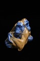 Sjælden Royal Copenhagen porcelæns figur af 2 orangutanger.RC#721. 1.sort. Før 1923...