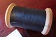 Gammel sytråd på træspole, som de var i gamle dageCotton thread Mad in Great BritainUtrolig dekorativL: ca 5cm