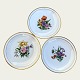 Royal CopenhagenHome painted floral motif3 cake plates*DKK 150