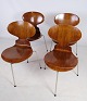Sæt af fire myre stole, model 3100, Arne Jacobsen (1902-1971), teaktræ, trebenet l. Model 3100, Fritz Hansen. Tidlig udgave