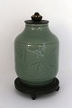 Royal Copenhagen. Stentøj vase med bronze montering. Jais Nielsen. Model 2370. Glasur med krakeleringer. Højde total 19,5 cm. Bronzen stemplet KA.