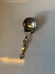 Serveringsske i sølvLængde ca 12,9 cmStemplet År 1920 Christian. Fr. Heise