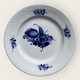 Royal CopenhagenBraided blue flowerCake plate#10/ 8092*DKK 30